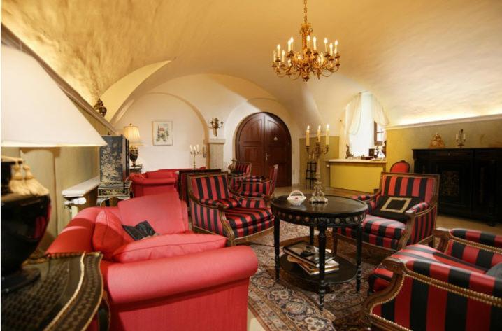 Schlosshotel Obermayerhofen Sebersdorf Buitenkant foto