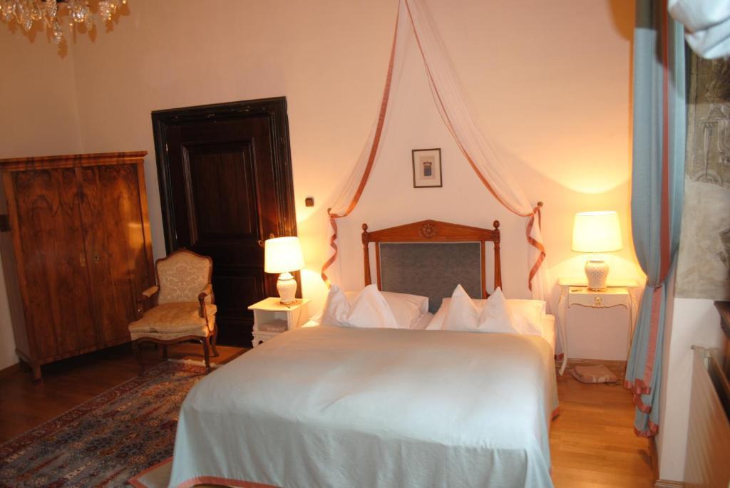 Schlosshotel Obermayerhofen Sebersdorf Kamer foto