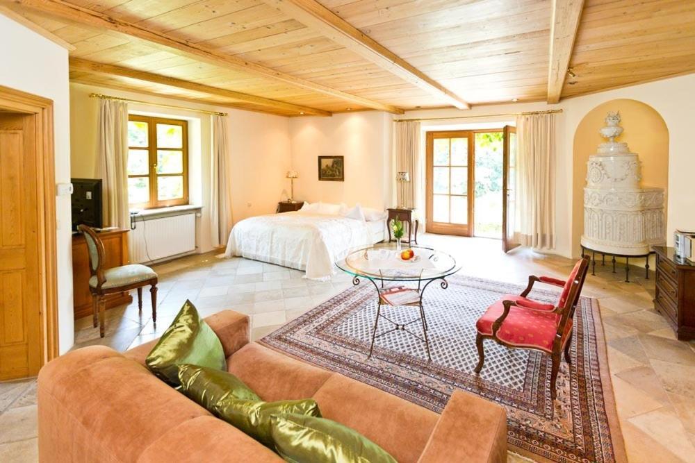 Schlosshotel Obermayerhofen Sebersdorf Kamer foto